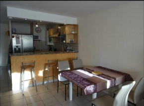 Port Dauphin II, T3, 6 pers, piscine, parking, wifi, centre port